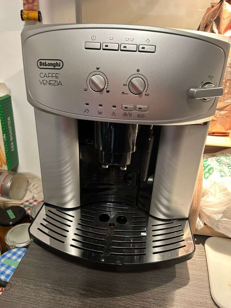 verkauft Kaffeemaschine DeLonghi Caffe Venezia