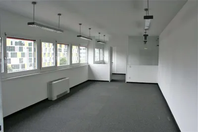 Gewerbeimmobilie mieten in Salzburg Stadt – 95 m², € 1.501 – Bild 4 von 5