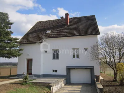 4-Zimmer-Haus kaufen in Jennersdorf – 114 m², € 229.000 – Bild 1 von 8