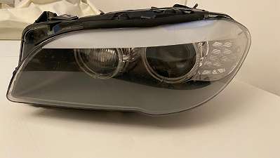 BMW F10  Scheinwerfer mit Kurvenlicht links (undicht), € 200,- (4060  Leonding) - willhaben