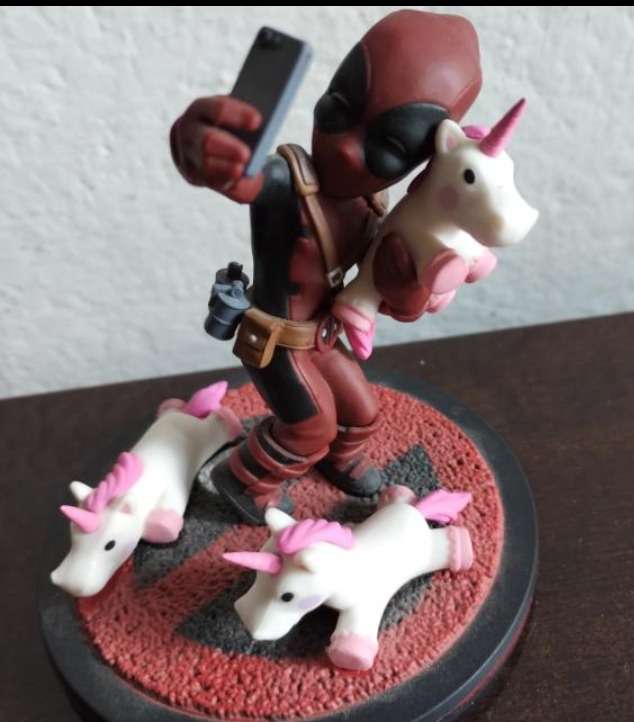 Deadpool mit Einhörnern Selfie Figur Merchandise, € 50,- (8262