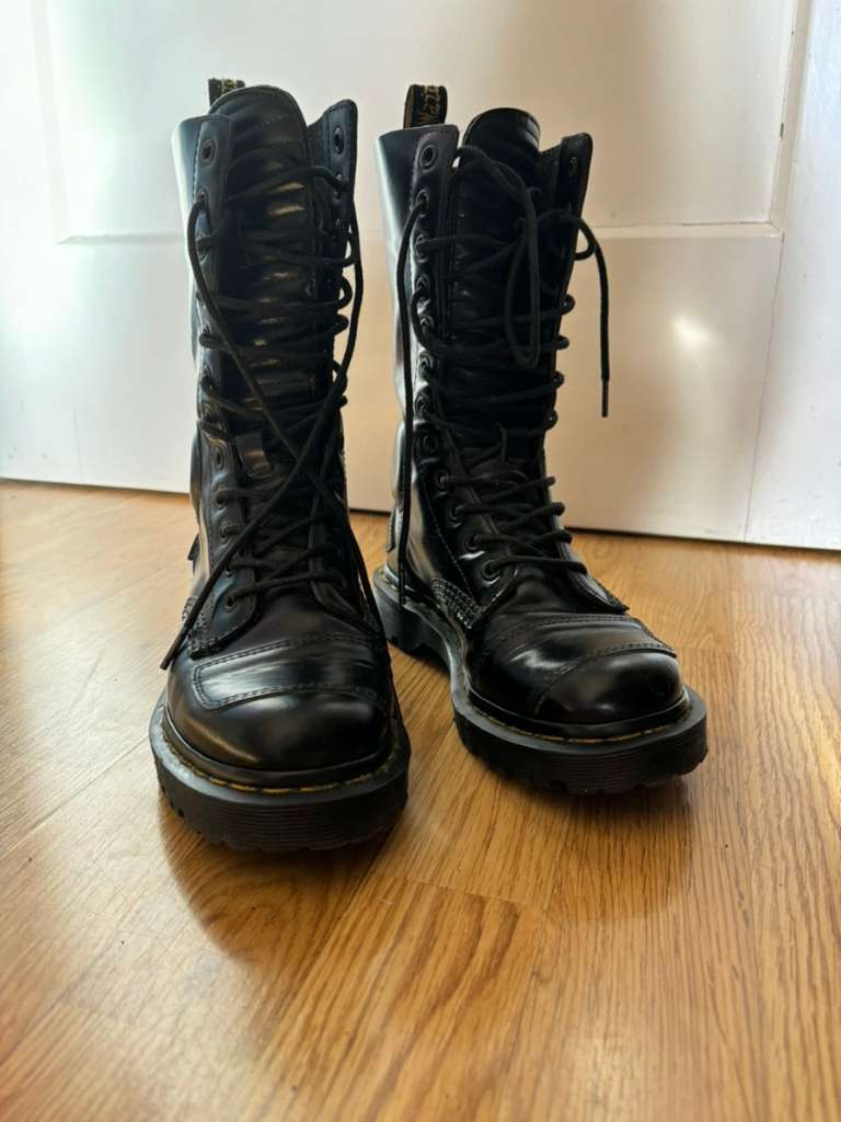 Dr martens 37 gebraucht sale