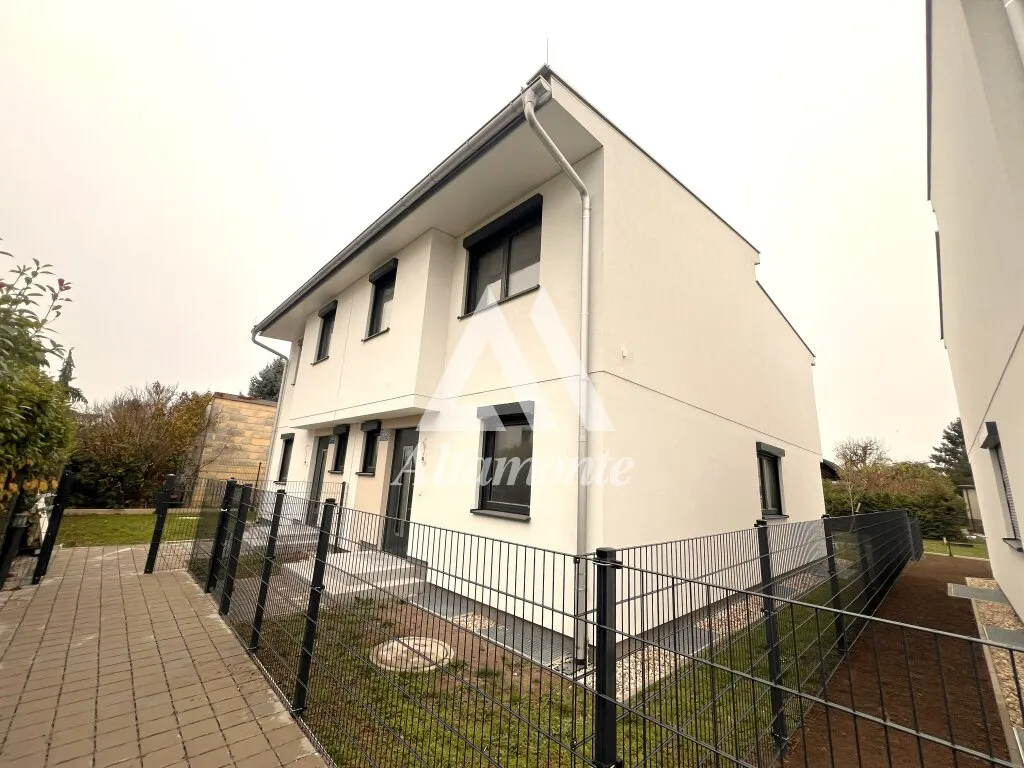 Erstklassiges Wohnen im Erstbezug - Stilvolles Einfamilienhaus in Essling, Wien