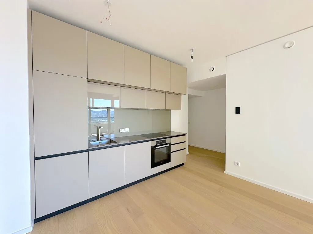 Exklusives Wohnen über den Dächern Wiens - ein Apartment für Genießer und Investoren - Widok 3