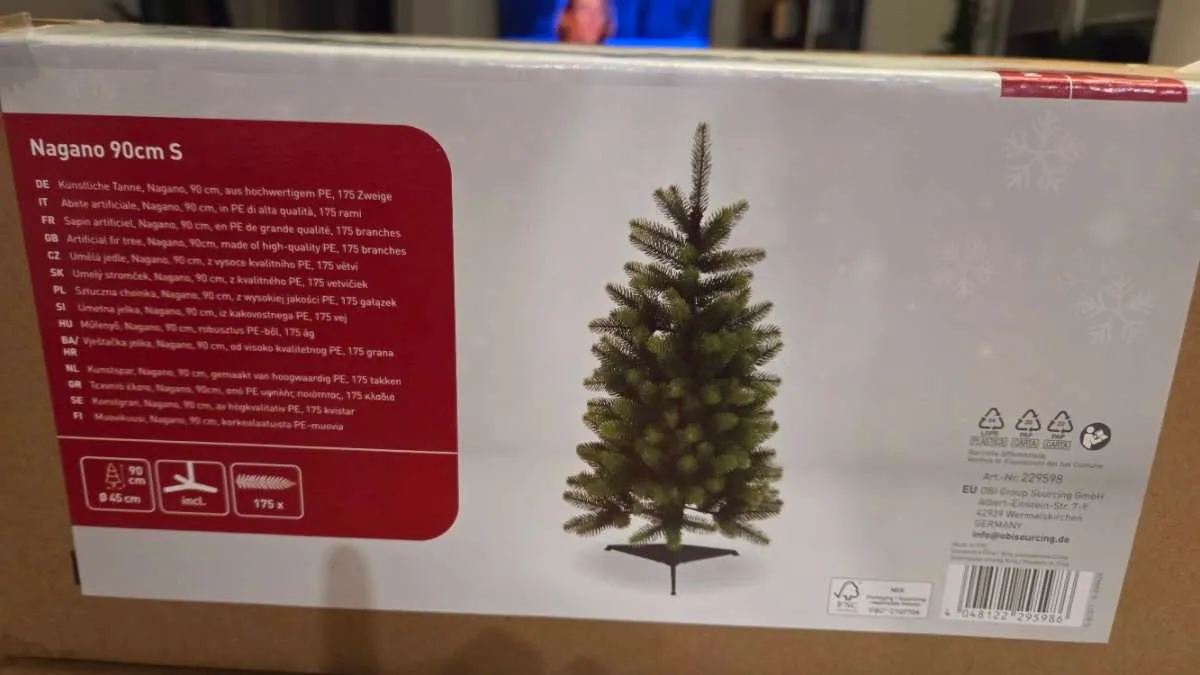 Kunststoff Weihnachtsbaum, € 12,- (1220 Wien)