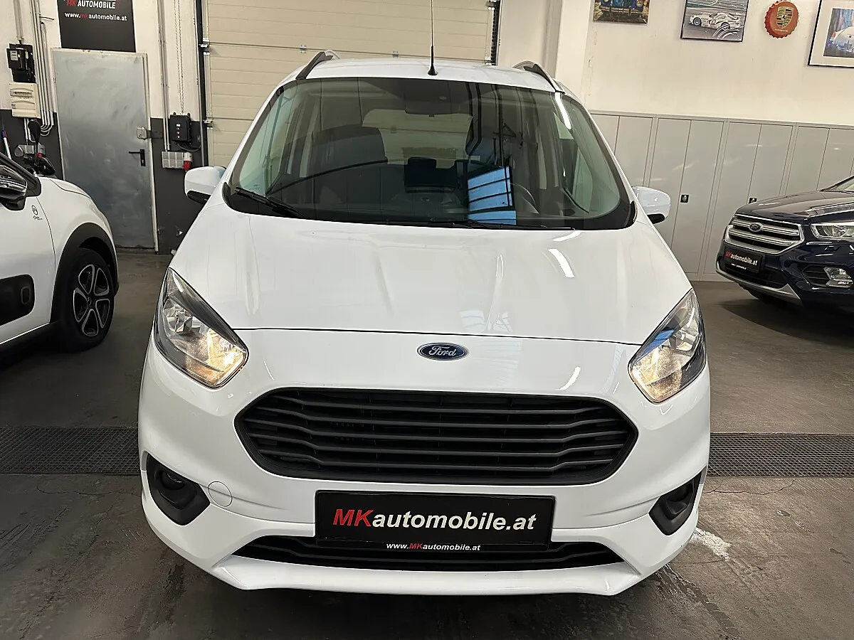Ford Tourneo – Ansicht 2