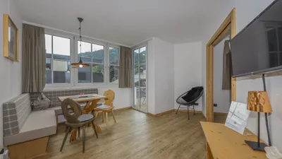 3-Zimmer-Wohnung kaufen in Kitzbühel – 53 m², € 615.000 – Bild 2 von 21