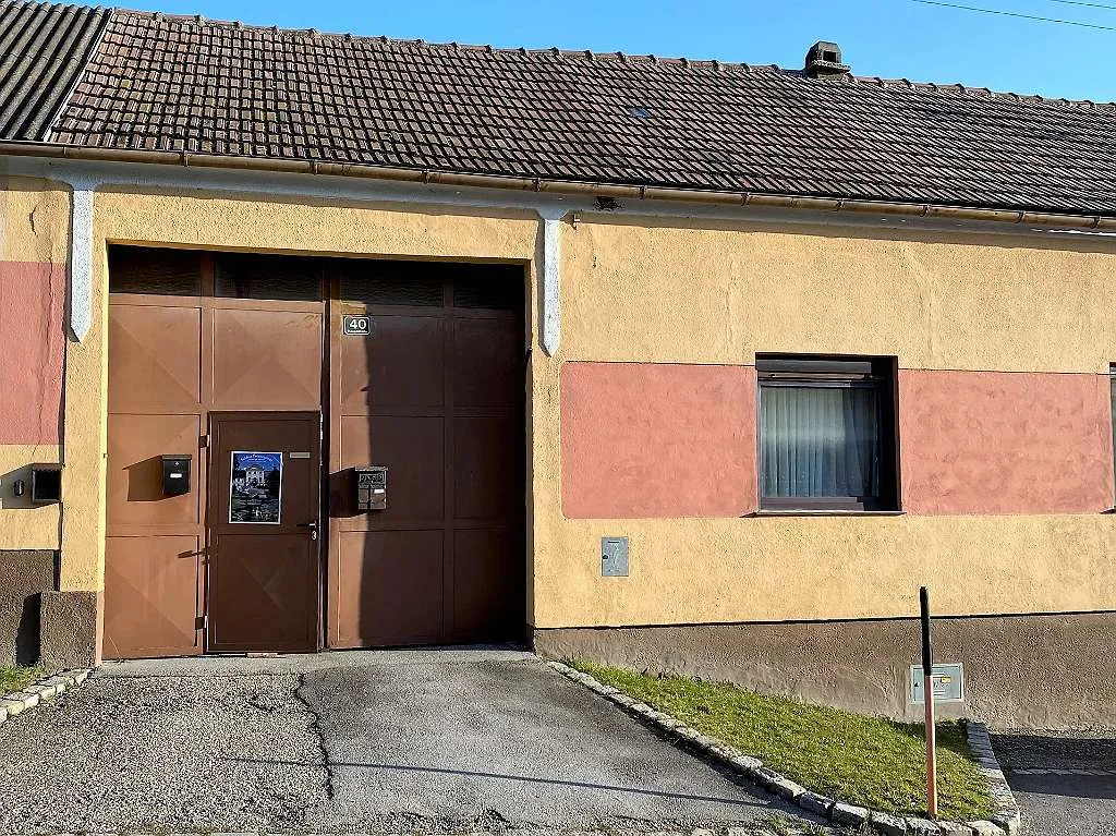 Haus – Hundsheim - Ansicht 2