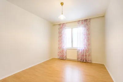 4-Zimmer-Wohnung kaufen in Gmunden – 86,1 m², € 215.000 – Bild 9 von 13