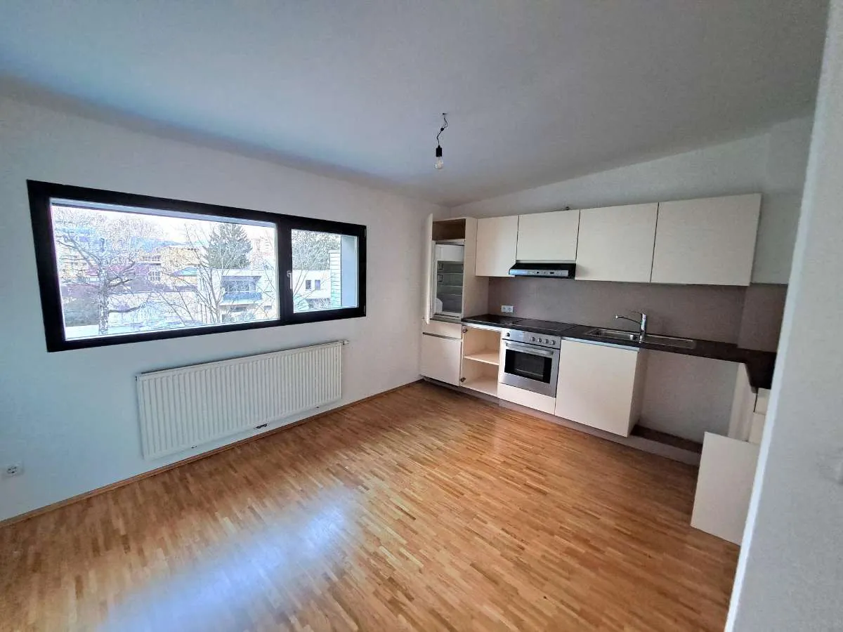 3 Zimmer-Maisonette mit Balkon - Ansicht 2