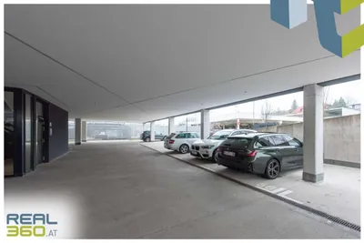 9-Zimmer-Gewerbeimmobilie mieten in Linz Land – 347 m², € 5.135 – Bild 19 von 21