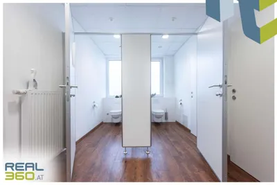 9-Zimmer-Gewerbeimmobilie mieten in Linz Land – 347 m², € 5.135 – Bild 12 von 21