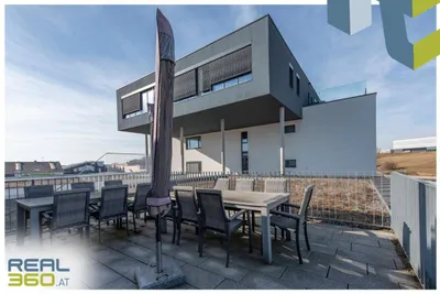 9-Zimmer-Gewerbeimmobilie mieten in Linz Land – 347 m², € 5.135