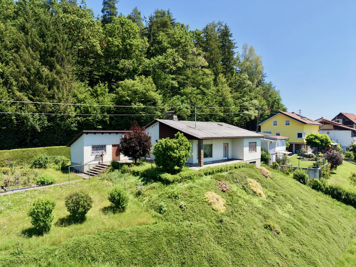 Wohnen im Grünen - Gepflegtes Einfamilienhaus mit viel Platz und Potenzial!, Wies