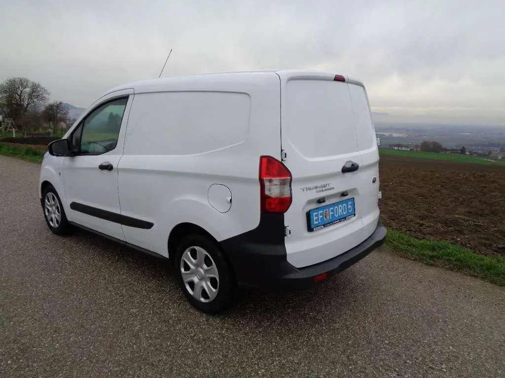 Ford Transit Courier