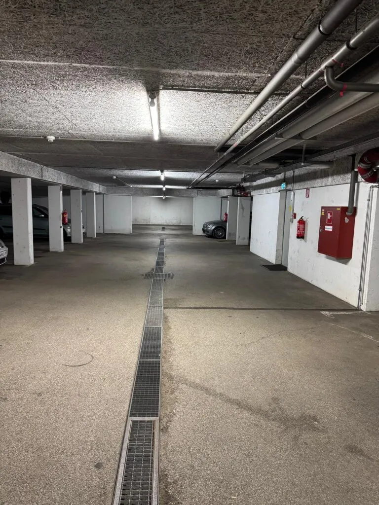 Josef-Höfle-Gasse 32-34 - Tiefgaragenplatz - Ansicht 3