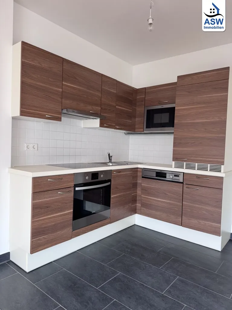 Moderne, sehr zentral gelegene 3-Zi-Wohnung mit Erstbezugscharakter! Auch als WG geeignet. – pohled 3