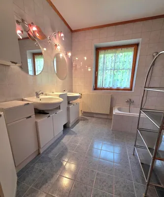 8-Zimmer-Haus kaufen in Wolfsberg – 300 m², € 255.000 – Bild 15 von 30