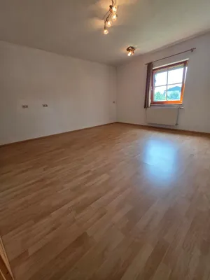 8-Zimmer-Haus kaufen in Wolfsberg – 300 m², € 255.000 – Bild 21 von 30