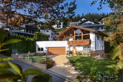 6-Zimmer-Haus kaufen in Innsbruck-Land – 219 m², € 2.499.999 – Bild 2 von 32