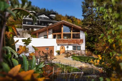 6-Zimmer-Haus kaufen in Innsbruck-Land – 219 m², € 2.499.999 – Bild 1 von 32