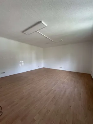 16-Zimmer-Gewerbeimmobilie mieten in Wien – 552 m², € 7.312 – Bild 20 von 32