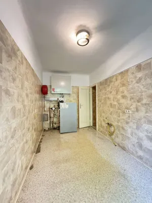 16-Zimmer-Gewerbeimmobilie mieten in Wien – 552 m², € 7.312 – Bild 19 von 32