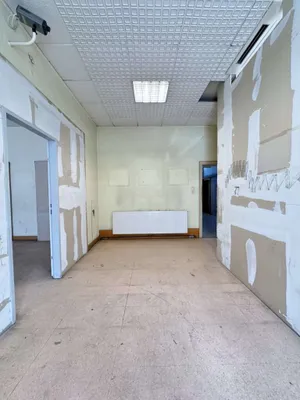 16-Zimmer-Gewerbeimmobilie mieten in Wien – 552 m², € 7.312 – Bild 4 von 32