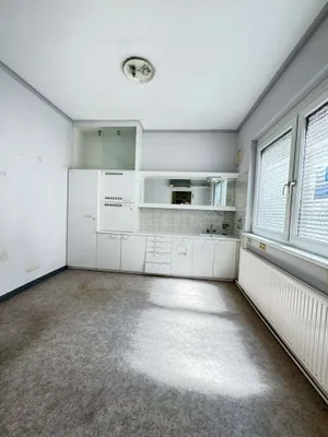 16-Zimmer-Gewerbeimmobilie mieten in Wien – 552 m², € 7.312 – Bild 8 von 32