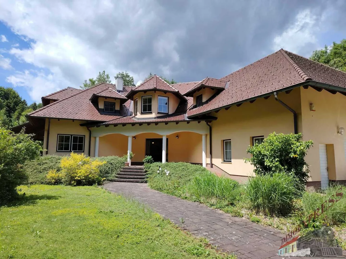 Neuer toller Preis! Villa mit neuer PV-Anlage bietet viel Platz und ruhige, grüne Umgebung - nur 38min nach Wien! - View 2