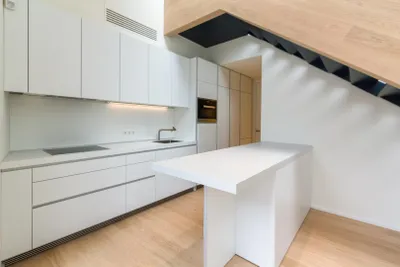 Modernes DG-Apartment – Bild 3