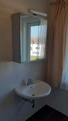 2-Zimmer-Wohnung mieten in Baden – 69 m², € 790 – Bild 11 von 16