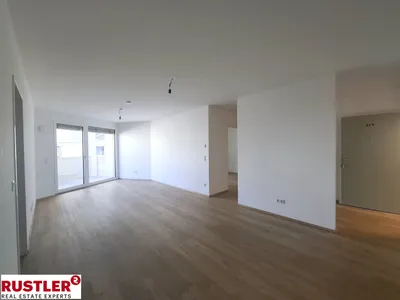 Moderne 4-Zimmer-Wohnung mit Balkon – Bild 3