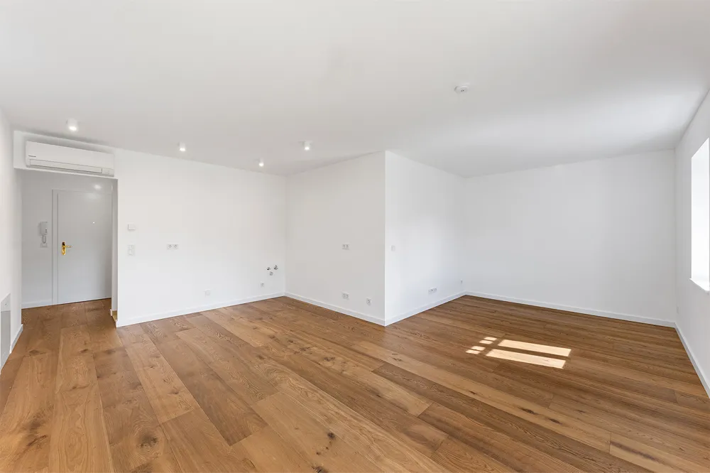 Perfekt für Zwei! Helle 2-Zimmer Dachgeschosswohnung mit sonnigem Balkon - Ansicht 3