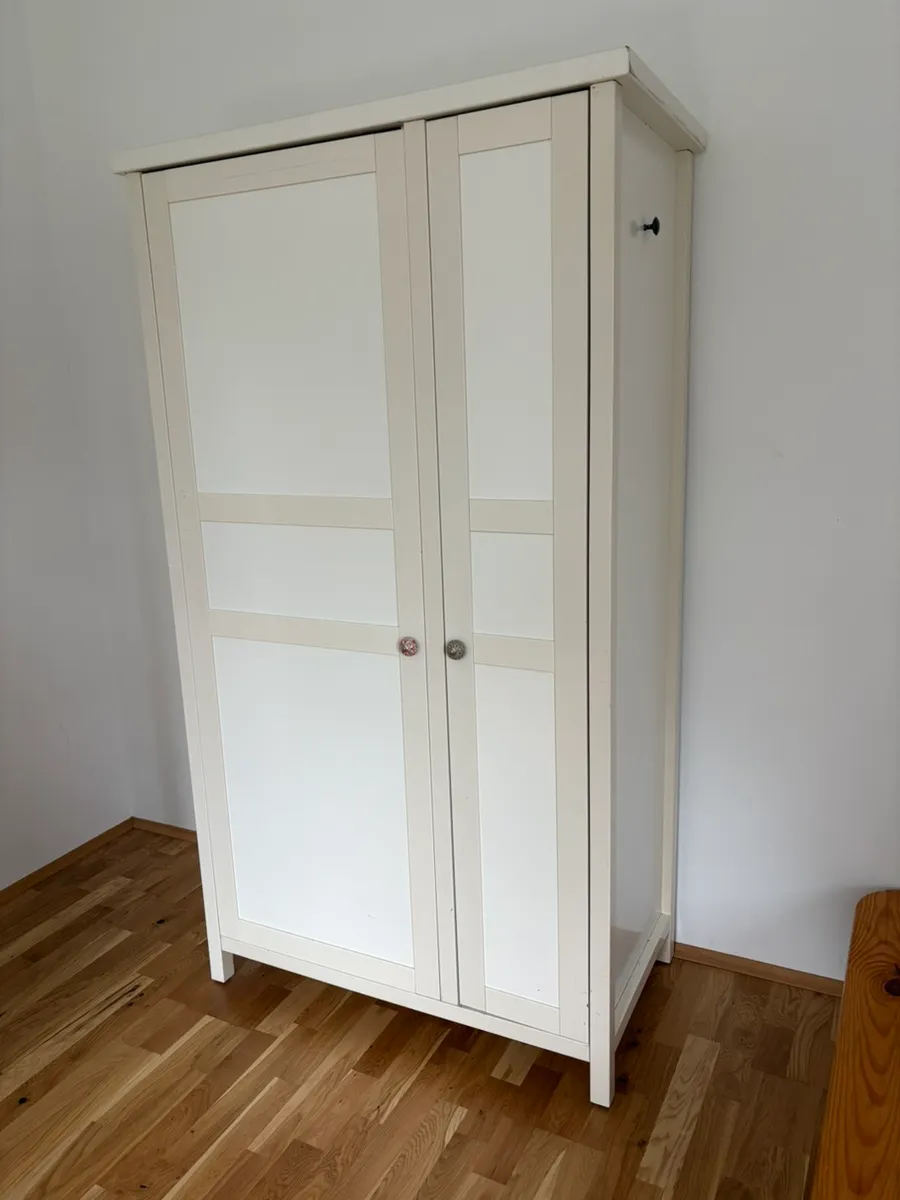 Ikea Hemnes Kleiderschrank, € 30,- (1180 Wien)
