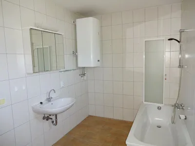 4-Zimmer-Haus mieten in Amstetten – 117 m², € 1.360 – Bild 7 von 11