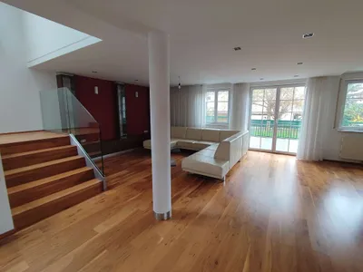 6-Zimmer-Haus mieten in Baden – 201 m², € 2.100 – Bild 3 von 25