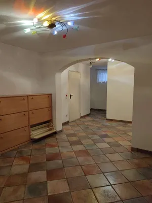 6-Zimmer-Haus mieten in Baden – 201 m², € 2.100 – Bild 16 von 25