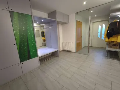 6-Zimmer-Haus mieten in Baden – 201 m², € 2.100 – Bild 6 von 25