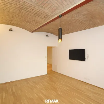 2-Zimmer-Wohnung kaufen in Wien – 62,6 m², € 169.000 – Bild 3 von 13