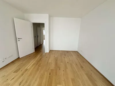 Schöne Wohnung mit Balkon im 5. OG / ab sofort verfügbar / Nähe U1 Reumannplatz – Bild 2