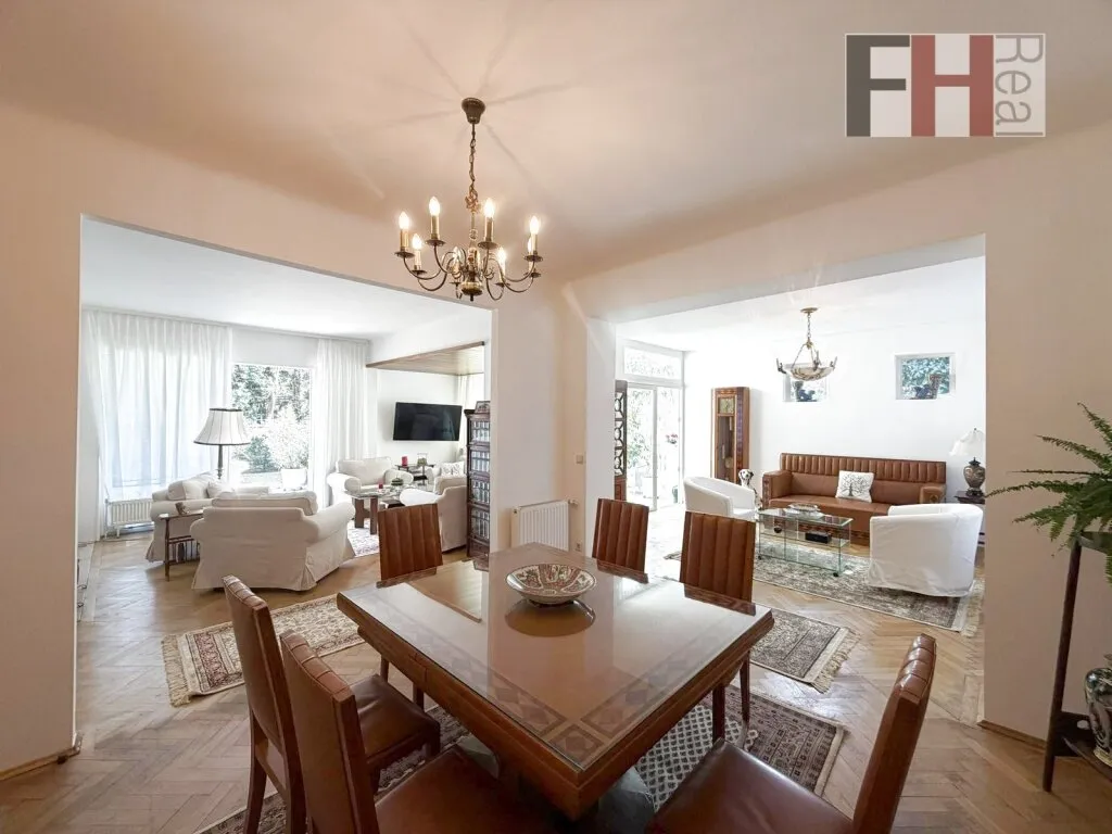Charmante Villa mit 5 Zimmern, Ruhelage, schöner Garten nach Süden, Nähe Klinik Hietzing - Ansicht 2