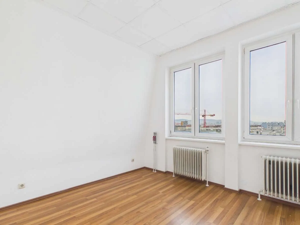 Ab sofort: 2 Zimmer-Wohnung im 7.OG mit Lift | Heizkosten inkludiert | Online Terminbuchung – pohled 2