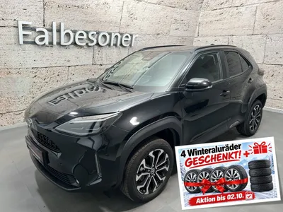 Toyota Yaris Cross 1,5 Hybrid AWD-i Active Drive + Saf...