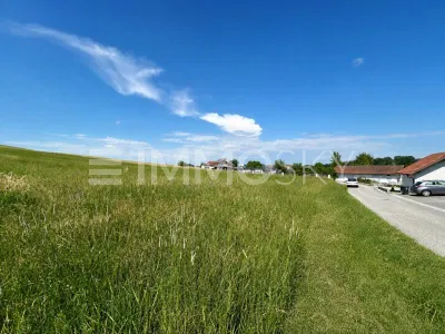 Grundstück kaufen in Ried im Innkreis – 1 500 m², € 130.000