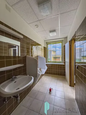 Gewerbeimmobilie kaufen in Neunkirchen – 136,71 m², € 1.690.000 – Bild 9 von 23