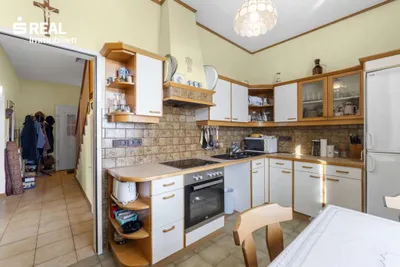 Haus kaufen in Weiz – 270 m², € 355.000 – Bild 8 von 15