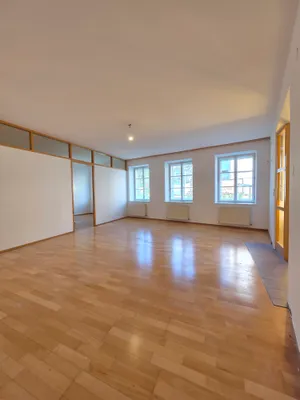 7-Zimmer-Gewerbeimmobilie mieten in Salzburg Stadt – 118 m², € 2.795