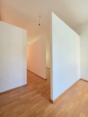 7-Zimmer-Gewerbeimmobilie mieten in Salzburg Stadt – 118 m², € 2.795 – Bild 8 von 17