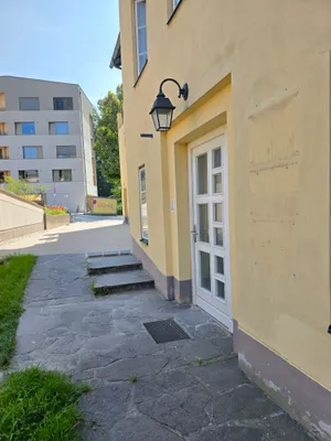 7-Zimmer-Gewerbeimmobilie mieten in Salzburg Stadt – 118 m², € 2.795 – Bild 4 von 17